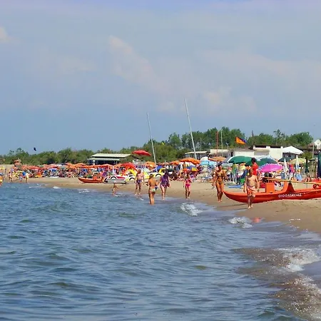 Rustic Holiday In Rosolina With Beach View
