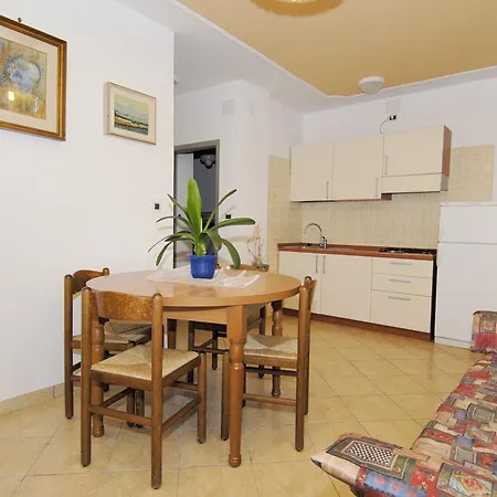 Rustic Holiday In Rosolina With Beach View Appartamento